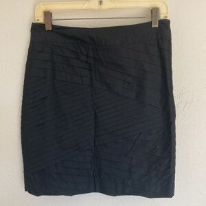 White House Black Market Mini Pencil Black Lined Skirt Diagonal Pleated Cotton